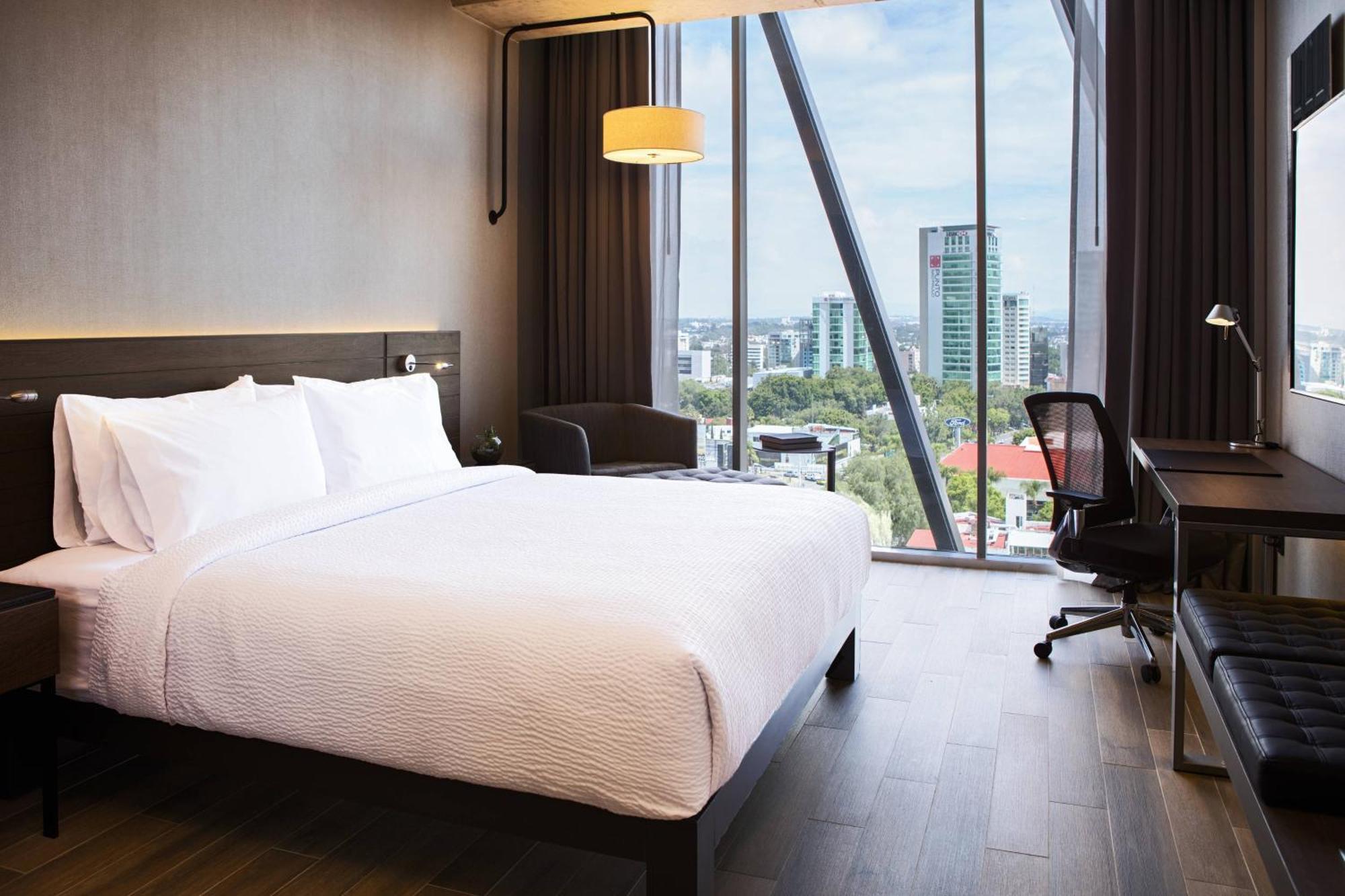 Ac Hotel By Marriott Guadalajara Mexico Eksteriør billede